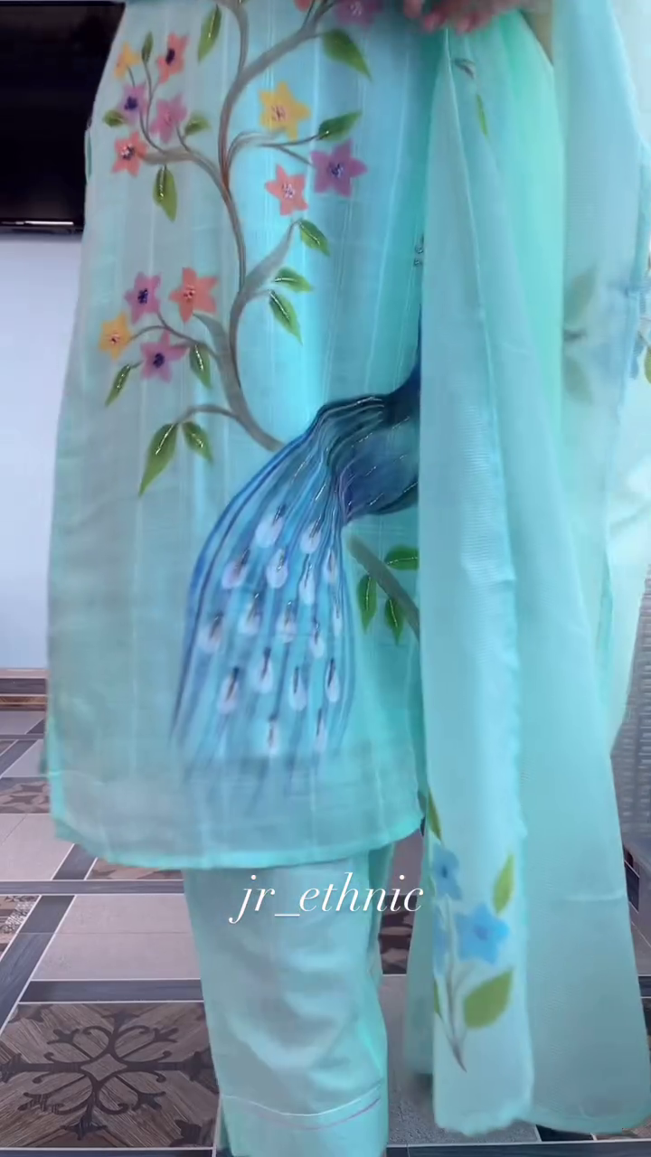 Women Cotton Rayon Kurta Pant Dupatta Set - Image 8