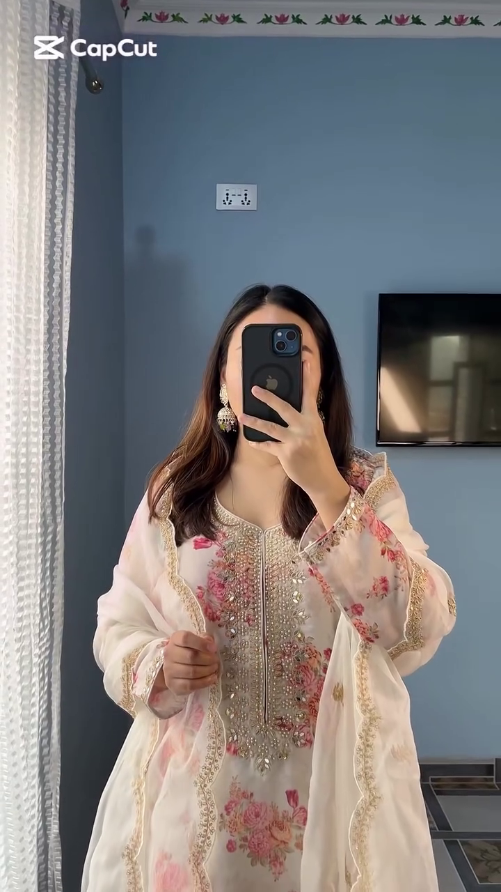 Off White Kundan Organza Suit - Image 6