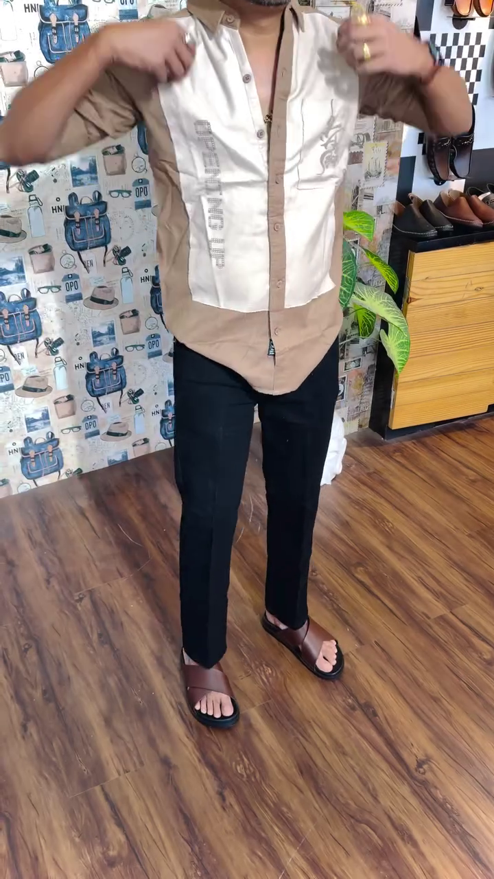 Men Slim Fit Opaque Colourblocked Casual Shirt - Image 4