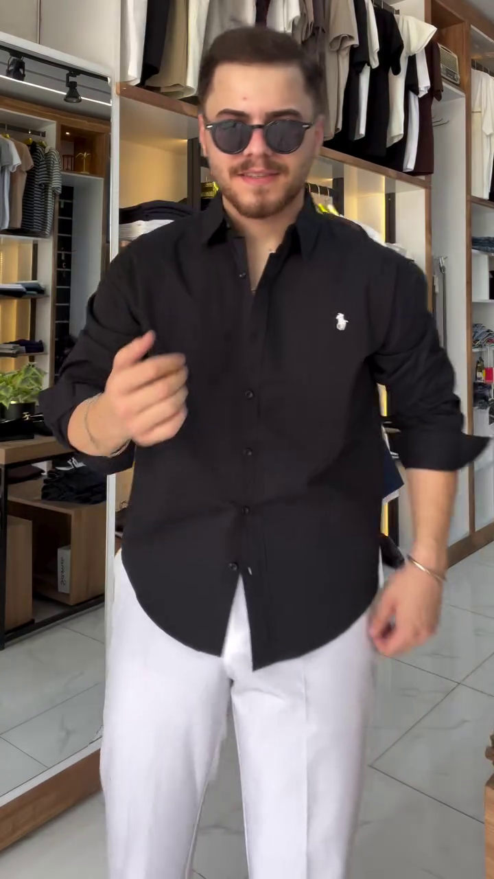 Men Solid Custom Fit Casual Shirts - Image 3