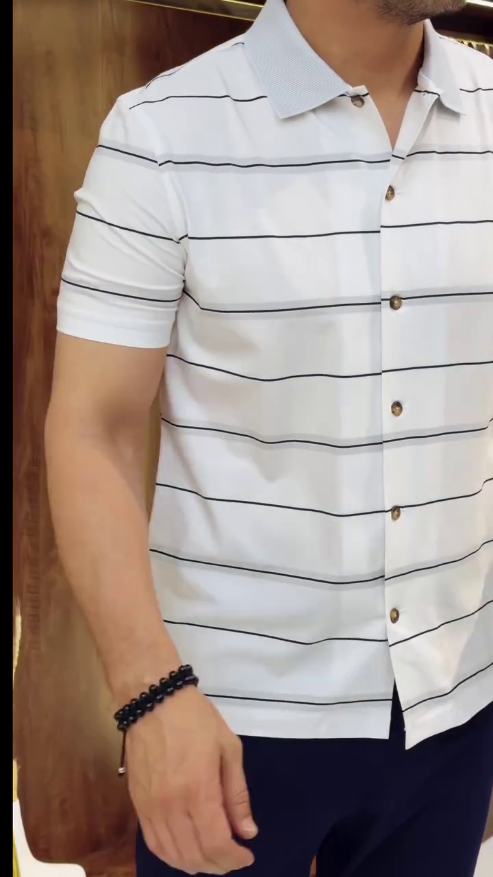 Classic White Slim Fit Horizontal Striped Spread Collar Cotton Casual Shirt - Image 8