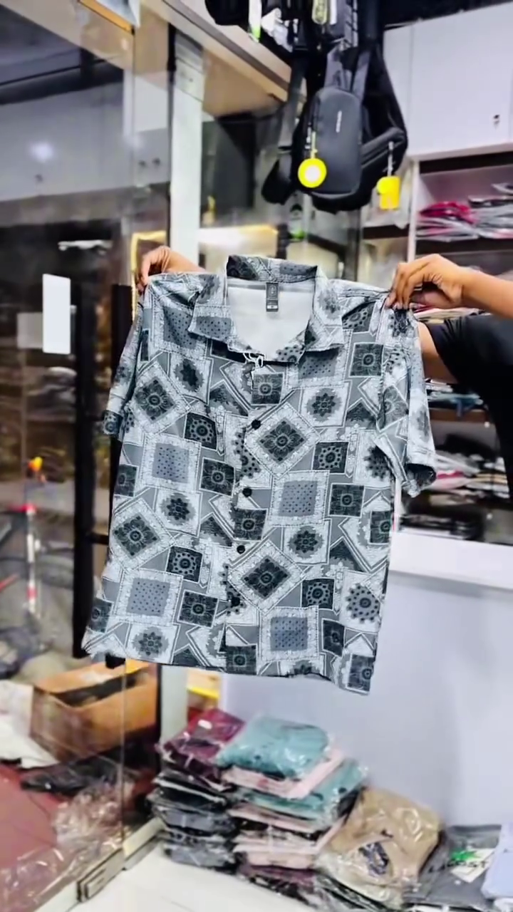 Men's Casual Short Sleeve Shirt, Black with Typography Digital Print Pattern,Cotton Blend Stratchable - Image 3