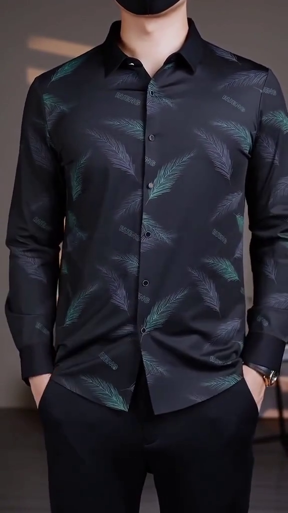 Men Navy Regular Fit Abstract Print Casual Shirt - Image 5